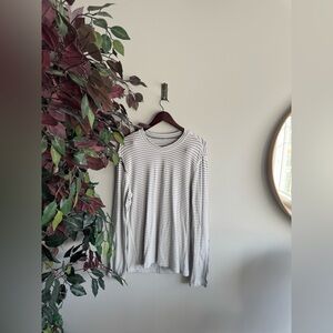 Lululemon 6 Navy Striped Long Sleeve Tee